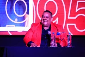 Peña Suazo presenta producción de merengue “La Número 19”