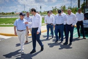 Representantes del Centro Regional de Estrategias Económicas Sostenibles visitan instalaciones de CEPM