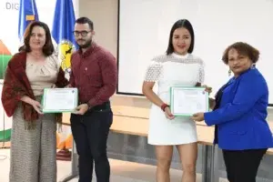 MSP gradúa 20 especialistas en curso básico de epidemiología de campo