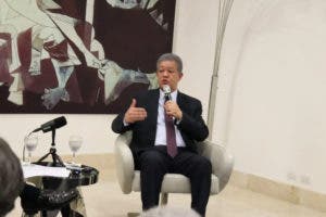 Leonel Fernández ofrecerá charla económica y empresarial en Puerto Rico