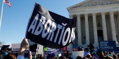 Corte de EE.UU anularía legalización del aborto