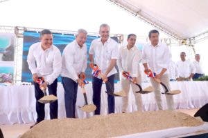 Abinader inicia obras en Pedernales por monto de RD$7,000 millones para el desarrollo turístico