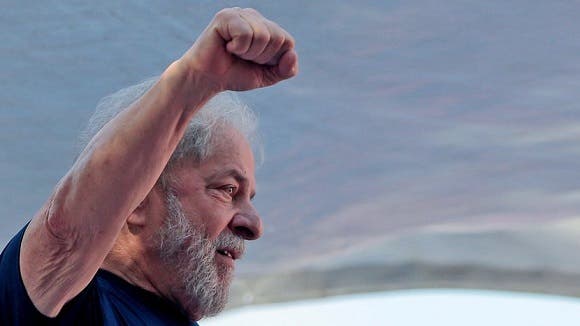 Lula aumenta a 15 puntos ventaja sobre Bolsonaro a 20 días de las elecciones