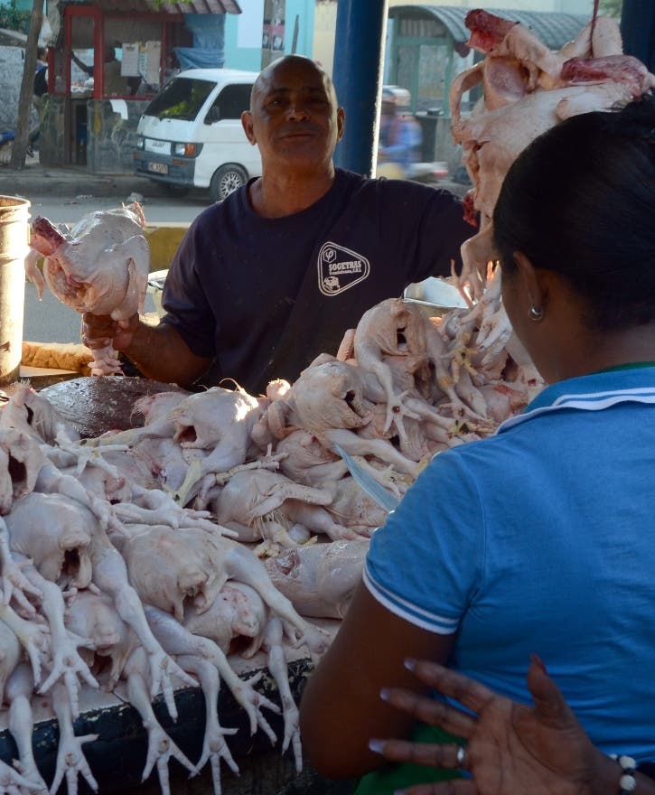 Autoridades controlarán  especulación precio pollo
