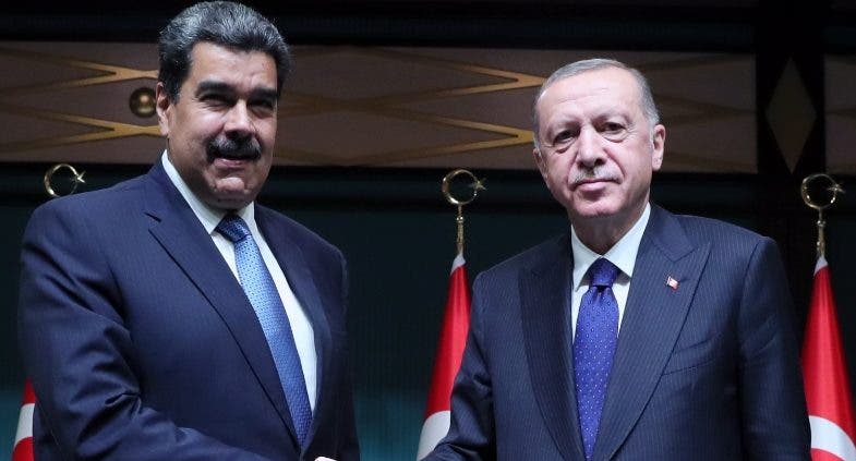 Nicolás Maduro y  Turquía con pacto gran inversión