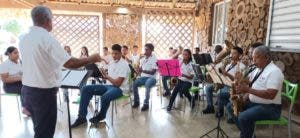 Villa González tiene  activa banda de música