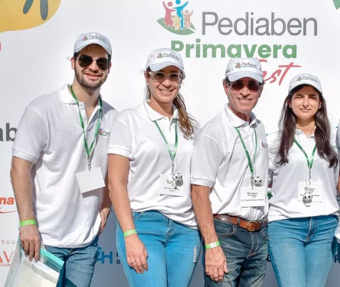 Juan Munné, Allanna Rivera, Frank Martínez Cabruja y  Carolina Dauhajre.