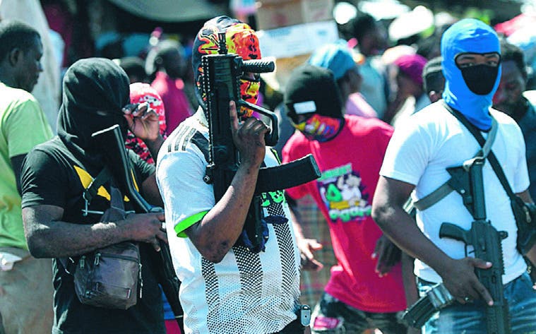 Dominicanos refuerzan  a las pandillas haitianas, según la Policía de Haití