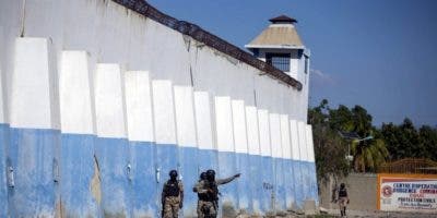 Haití: Otros 8 reclusos mueren por falta de alimento