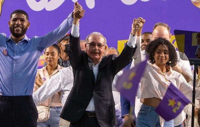 Danilo Medina dice gobierno abandonó modelo PLD