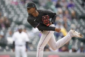 Edward Cabrera, sin hit hasta la 6ta; Marlins arrollan en 1er juego