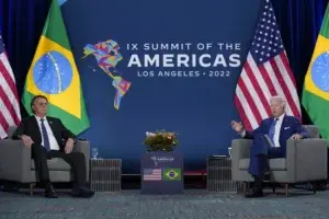 Biden y Bolsonaro se reúnen en medio de tensión electoral