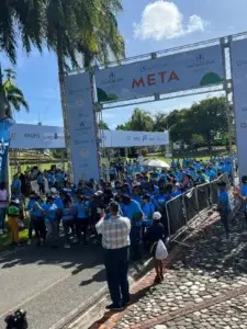 Sociedad Dermatología pide tomar precaución por calor; realiza caminata