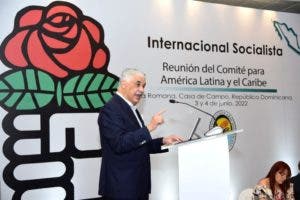 Miguel Vargas alerta sobre peligros del populismo, autoritarismo y aumento de la desigualdad