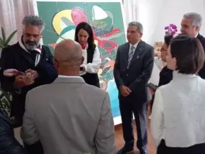 Inauguran sede diplomática en Uruguay