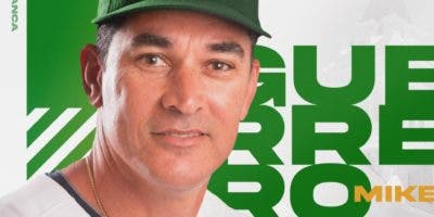 Estrellas contratan a Mike Guerrero como coach de banca