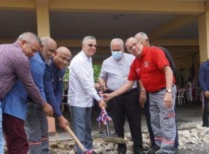 Ayuntamiento Santo Domingo Este inicia remozamiento de estación de bomberos Los Tres Ojos