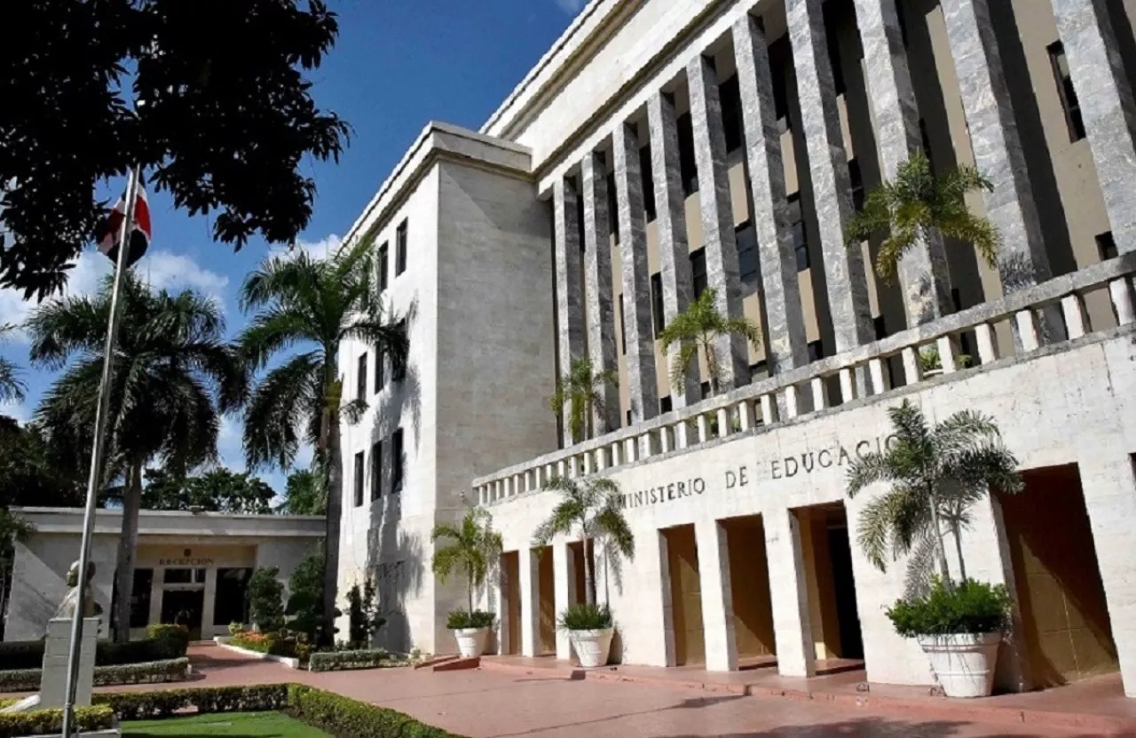 Intervienen de centro educativo donde se hizo video impúdico de niñas