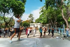 Ayuntamiento del Distrito Nacional inaugura programa “Ibero Fit” con clases y ejercicios gratuitos en Parque Iberoamérica