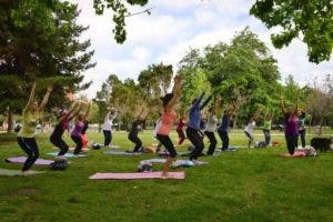 Yoga y meditación, las claves para mejorar la salud mental en el trabajo