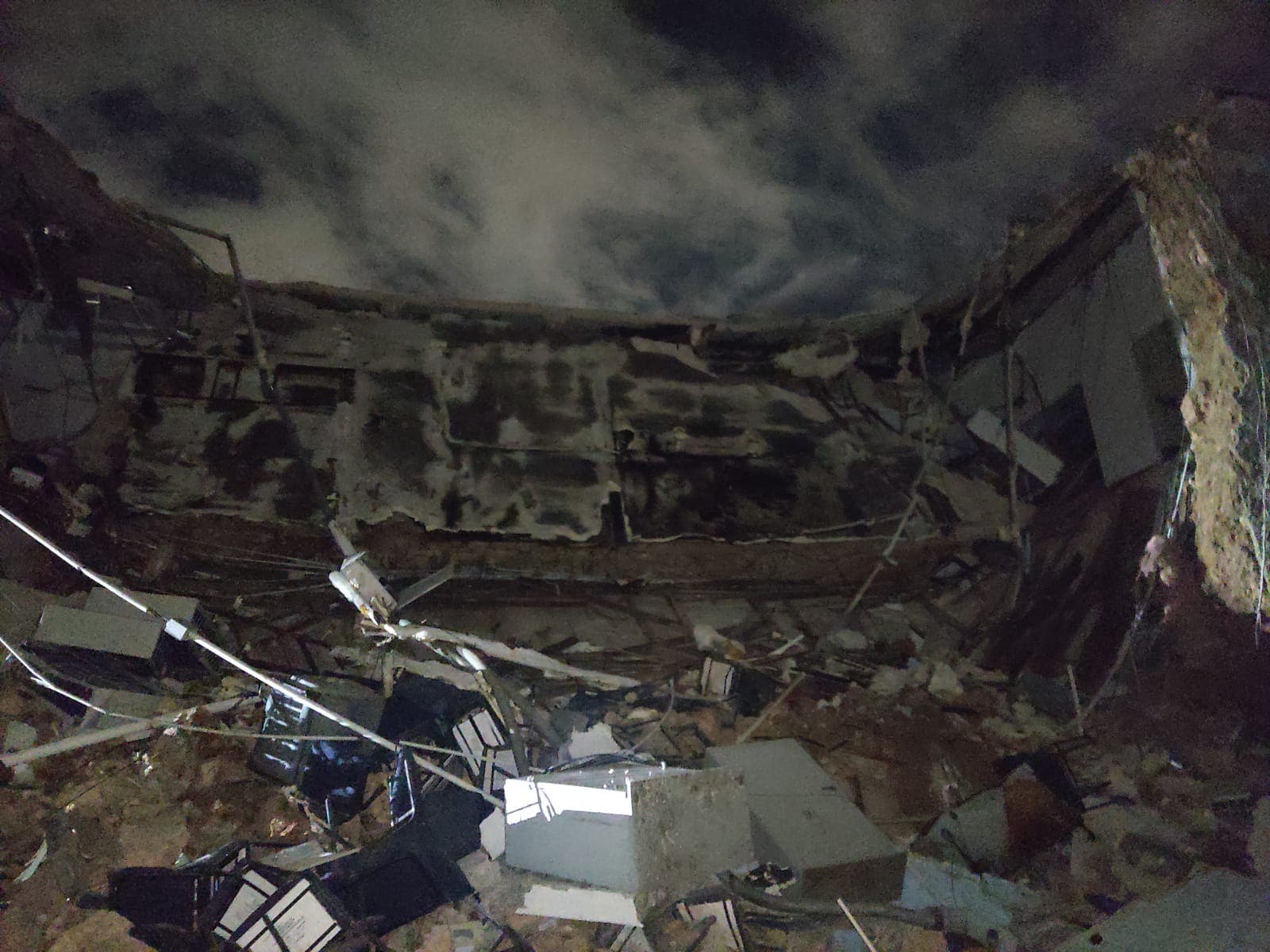 Investigan legalidad construcción provocó derrumbe en techo del CODDIA