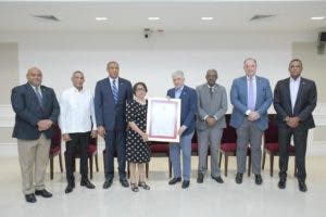 Senado de la República reconoce a Juan José Ayuso, a Luis “El Terror” Díaz y la Fundación Sinfonía