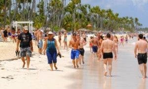 RD$6,639 millones son generados por tarjetas de turistas