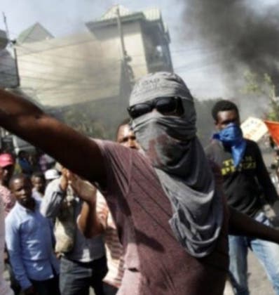 Pandilleros incendian un tribunal en Haití