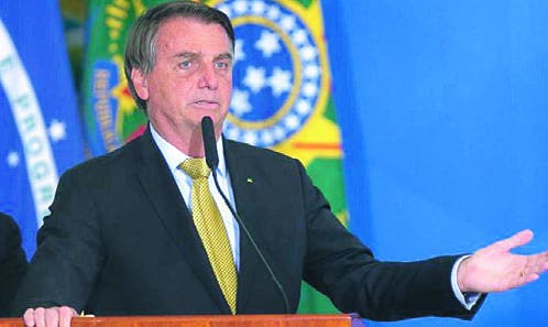 Presidente Bolsonaro eleva subsidios a  pobres de Brasil