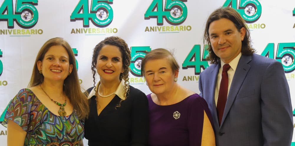El Colegio Bilingüe New Horizons celebra su 45 aniversario