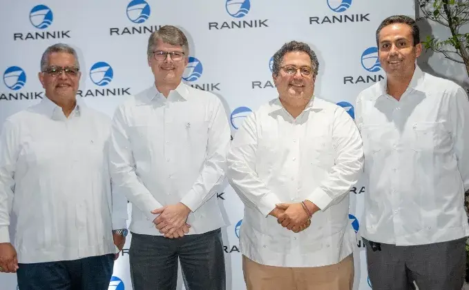 Rannik realiza coctel para afianzar relaciones clientes