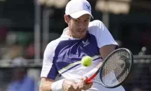 Murray aplasta Querrey en torneo de Newport