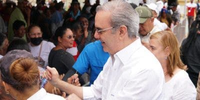 Abinader encabeza jornada de inclusión social «Primero Tú» No. 36 en La Vega