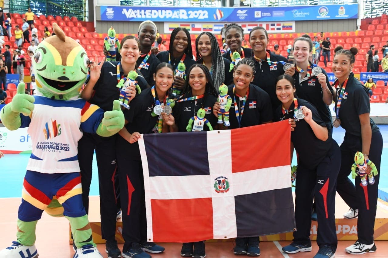 Voleibol femenino termina con plata en Valledupar 2022