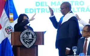 Nuevo rector insta uasdianos unirse a transformación