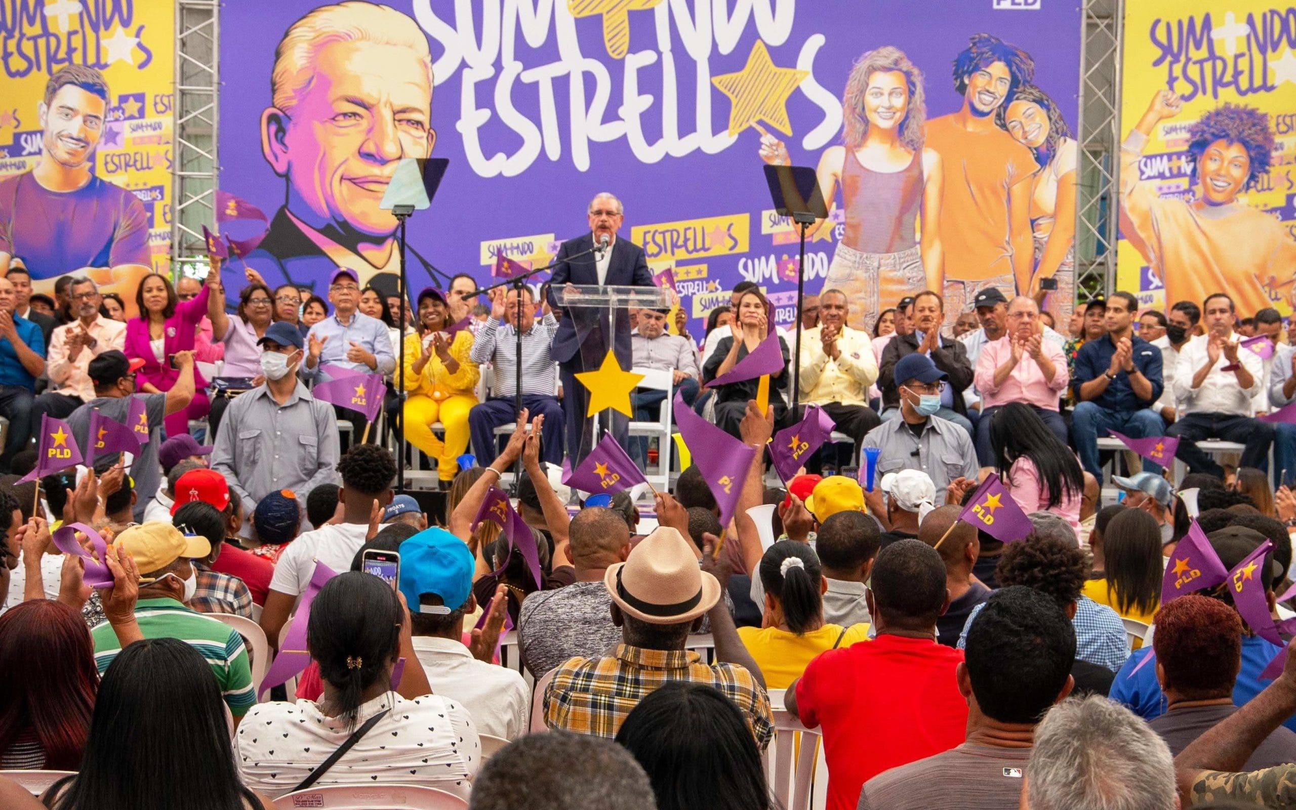 Danilo Medina  juramentará este sábado nuevos miembros del PLD en provincia Duarte