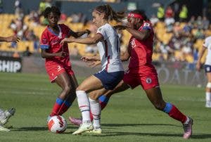 EEUU golea a Haití en su debut en el Premundial