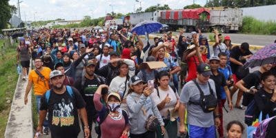 Una nueva caravana con cientos de migrantes parte de la frontera sur de México Tapachula