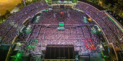 El Alfa logra llenar Estadio Olímpico con más de 50 mil seguidores