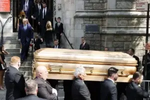 La familia Trump despide a Ivana en un funeral en Nueva York