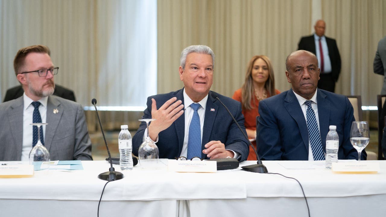 RD y EE.UU. resaltan importancia participación comunitaria en Desarrollo del Puerto de Manzanillo