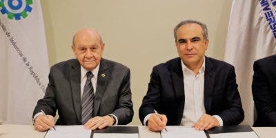AIRD y Unapec firman convenio formación capital humano