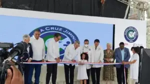 Presidente Abinader encabeza inauguración de nuevos centros en Clínica Cruz Jiminian