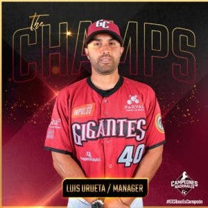 Gigantes firman a Urueta por dos años