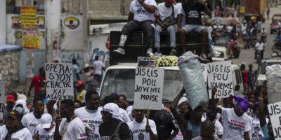 Haitianos exigen justicia en las calles un año después del asesinato de Moise