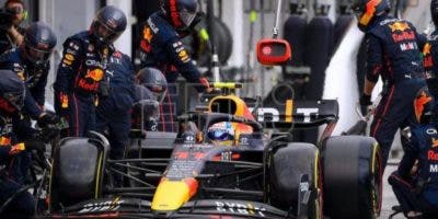 Verstappen, más cerca de revalidar título y Alonso se va a Aston Martin