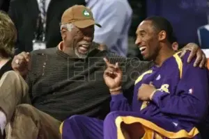 Bill Russell, leyenda de los Celtics de Boston, fallece a los 88 años