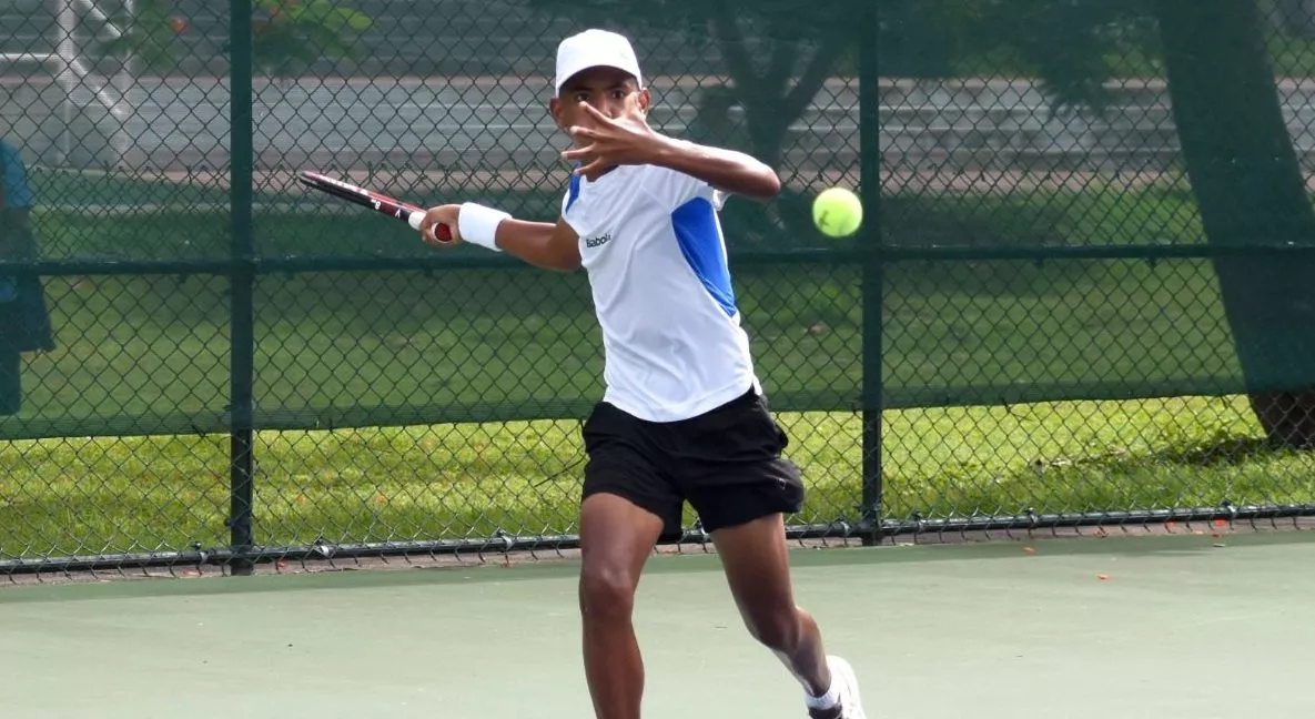 tenista dominicano Issac Guerrero