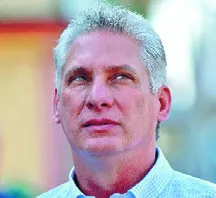 Miguel Díaz-Canel visitó la zona del siniestro.