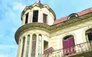 Las icónicas edificaciones de la Sultana del Este